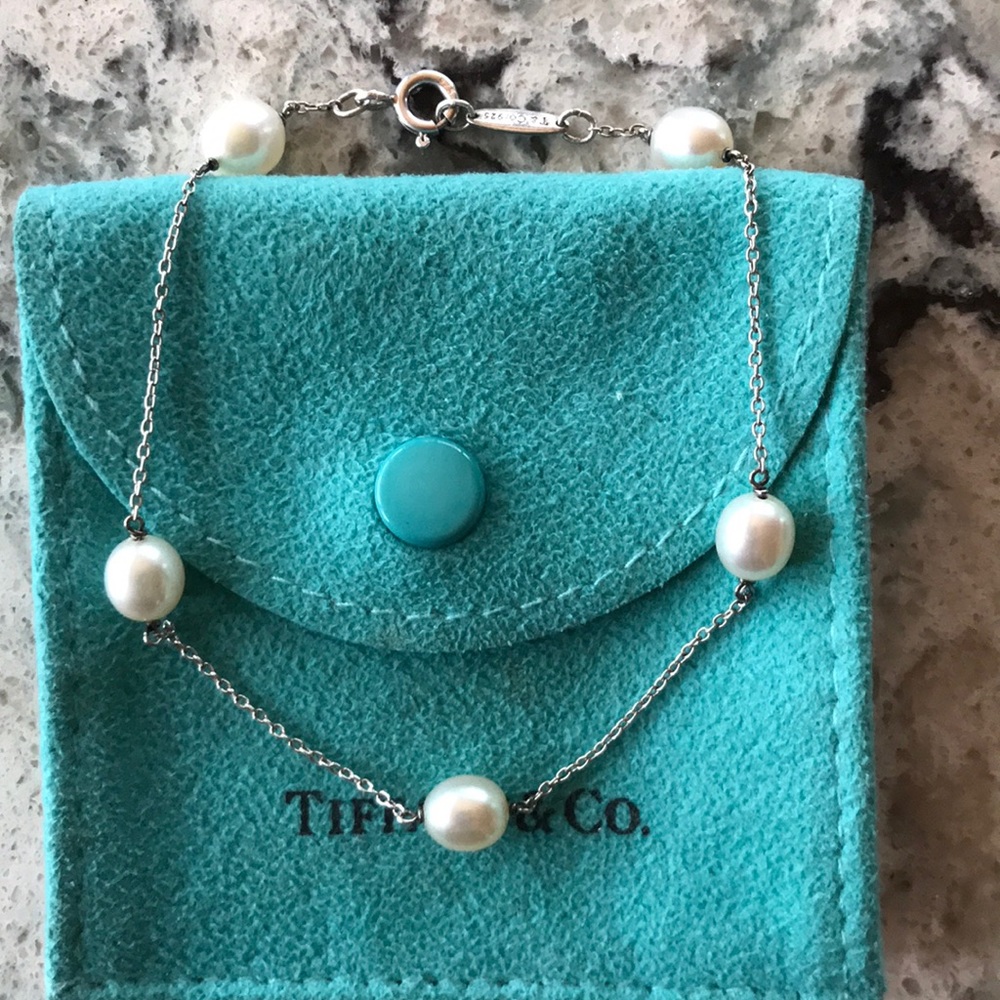 Tiffany &Co. Pearls by the yard bracelet